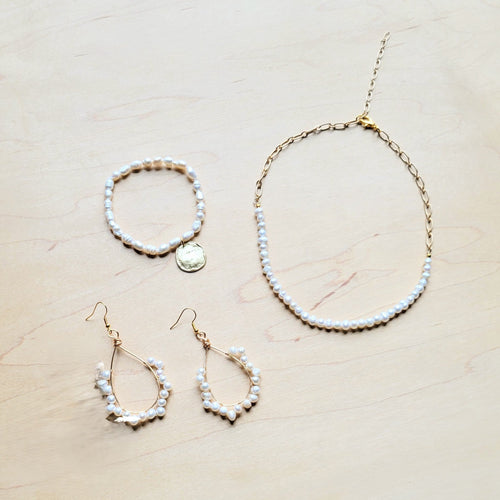 **Wire Wrapped Freshwater Pearl Beaded Hoop Earrings 218y
