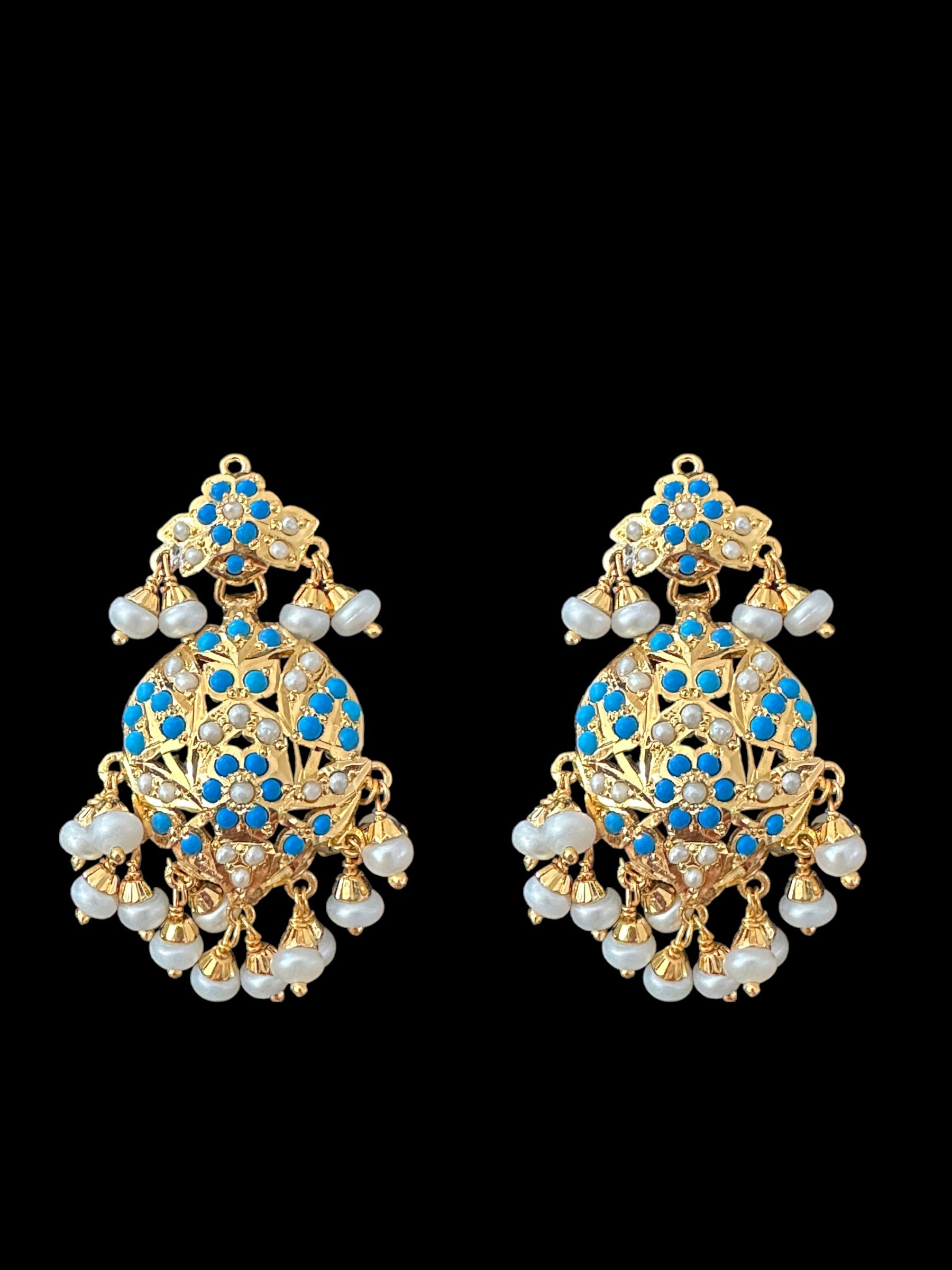 Turquoise & Freshwater Pearl Pendant Set in Gold-Plated Silver
( READY TO SHIP )