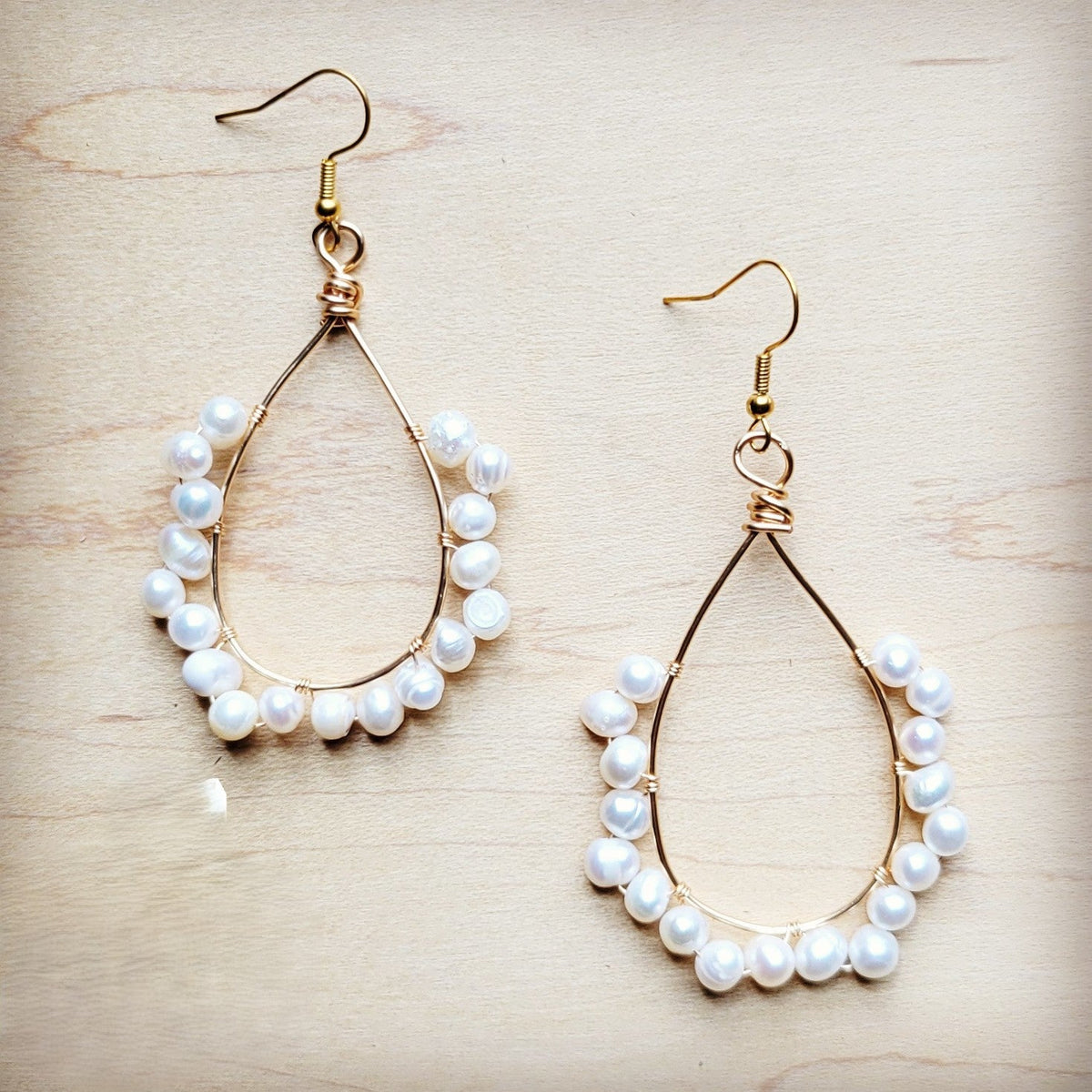 **Wire Wrapped Freshwater Pearl Beaded Hoop Earrings 218y